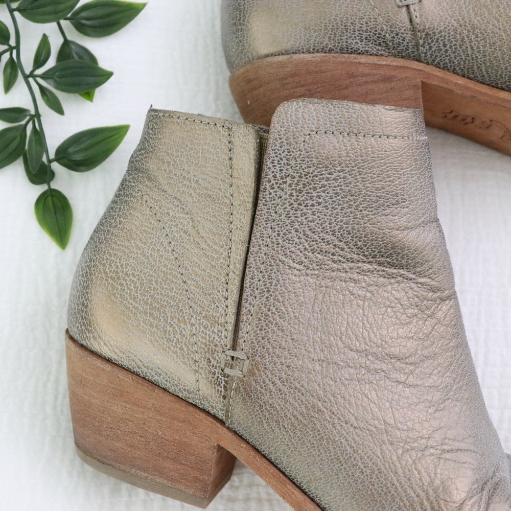 Joie Jodi Metallic booties - Picture 4 of 9